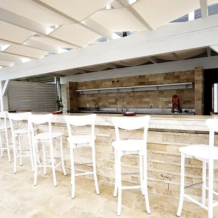 Курортный комплекс Casa De Playa Luxury And 4*